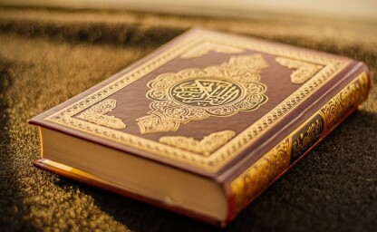 شبهة هل الإسكندر الأكبر هو ذو القرنين الذي مدحه القرآن | مرابط